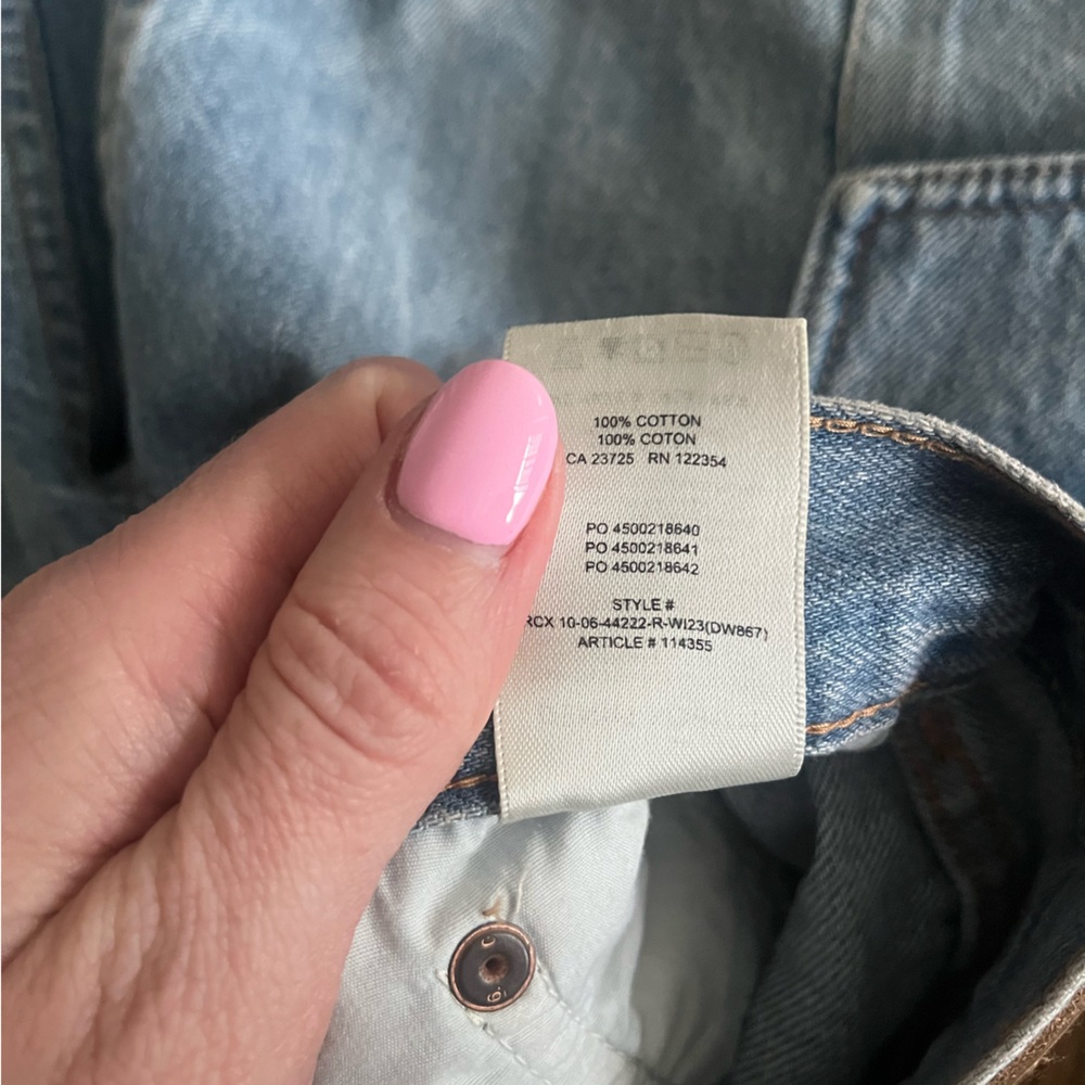 Aritzia Denim Forum Wide Leg Cargo Jeans - Picture 4 of 9
